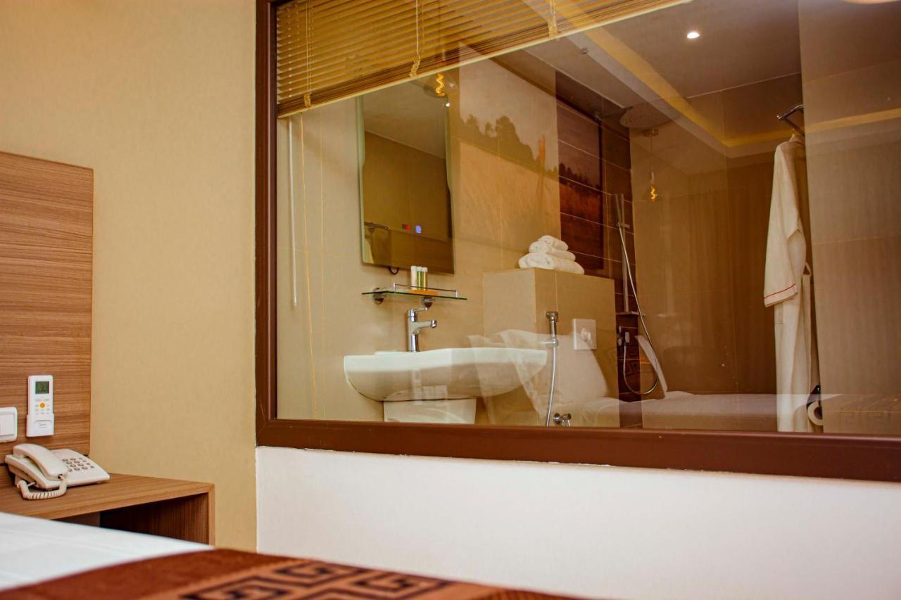 Hotel Les Vallons Abidżan Zewnętrze zdjęcie