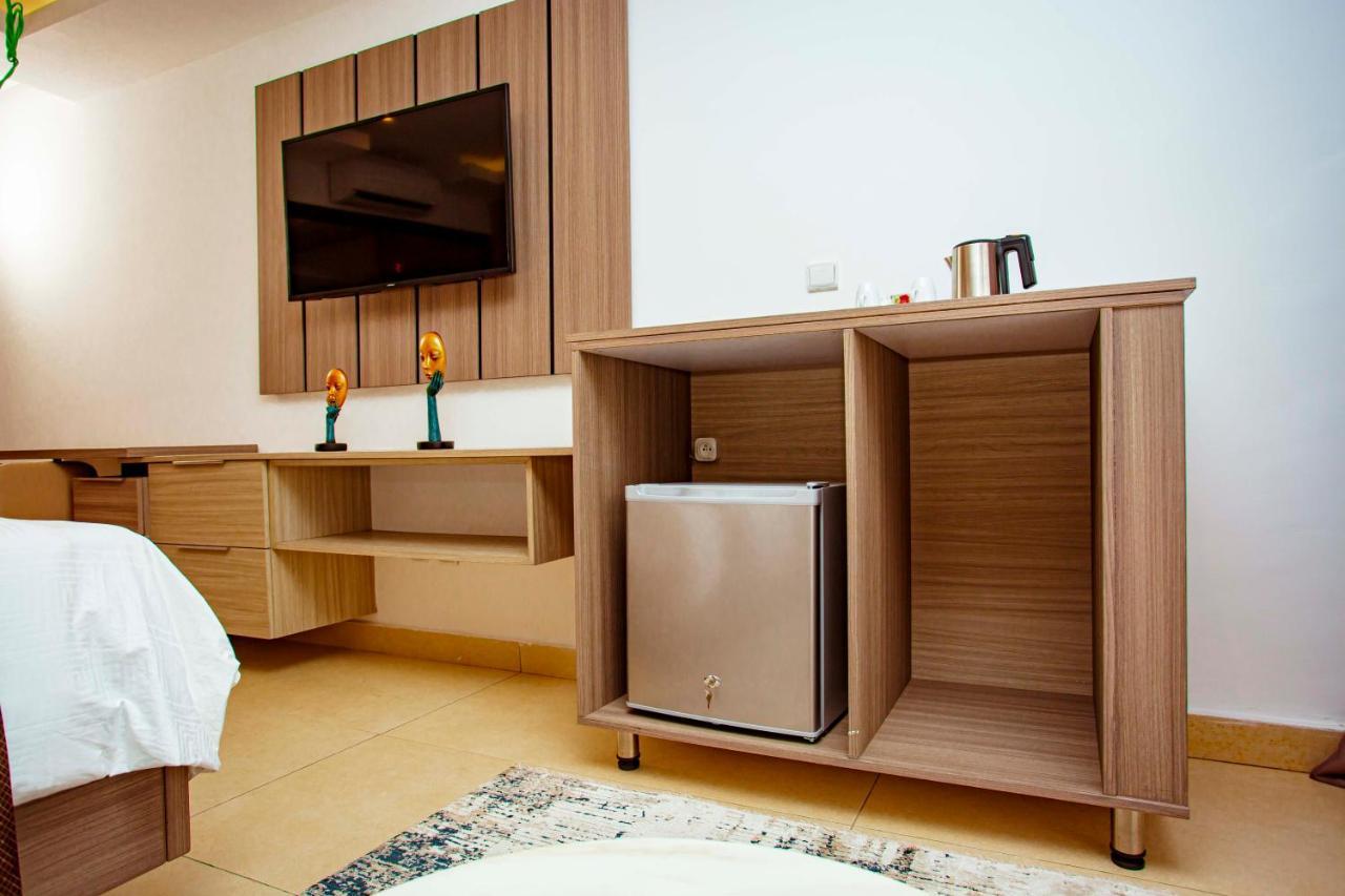Hotel Les Vallons Abidżan Zewnętrze zdjęcie